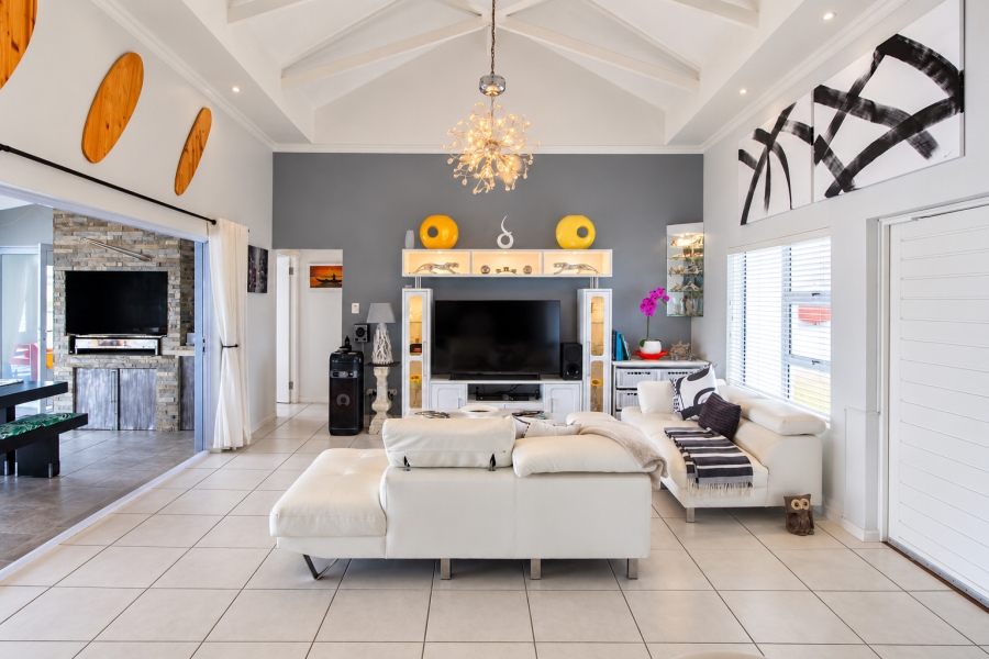 3 Bedroom Property for Sale in Marina Martinique Eastern Cape